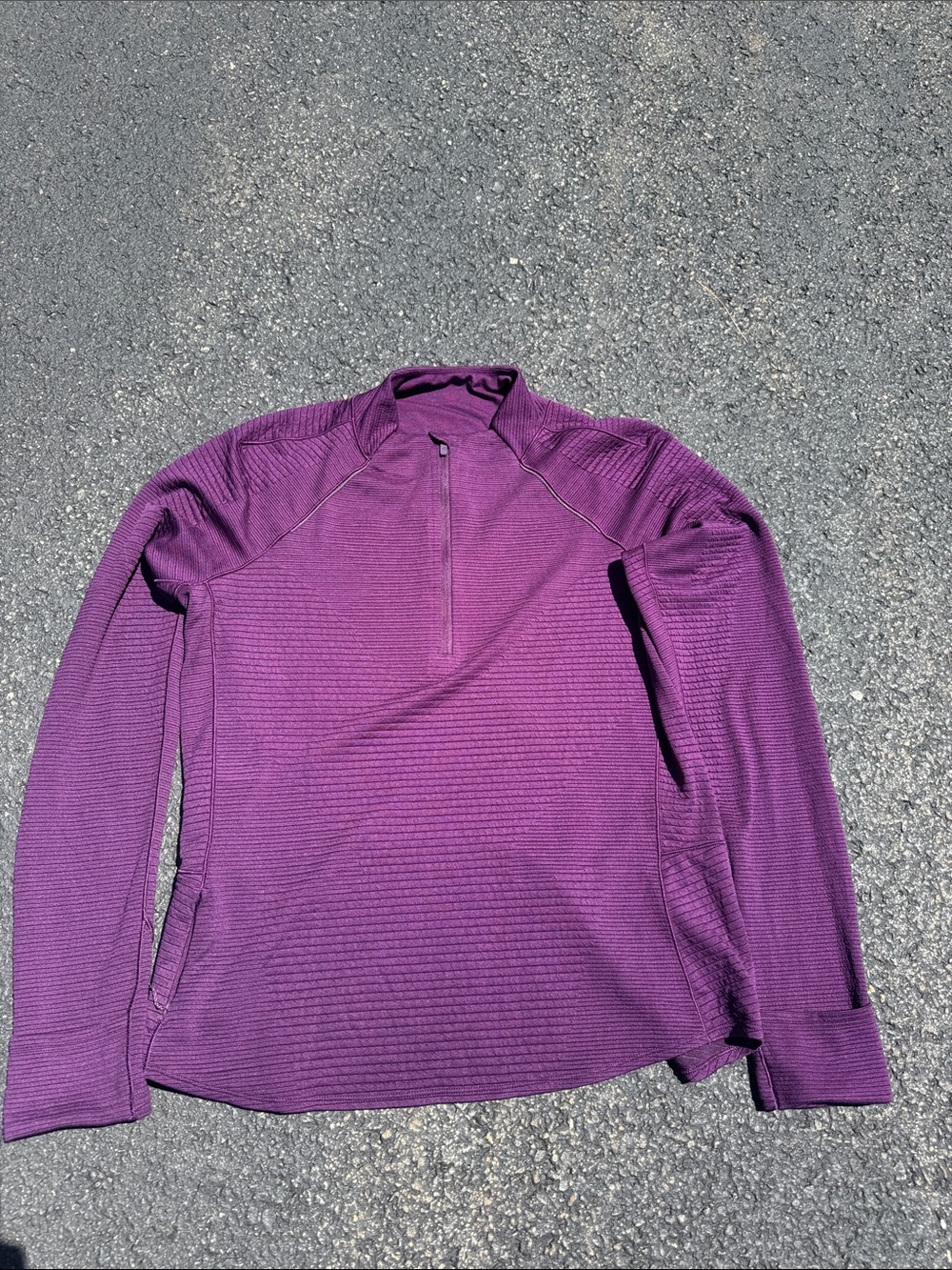 Lululemon define jacket in dramatic magenta Purple Quarter-Zip size 12
